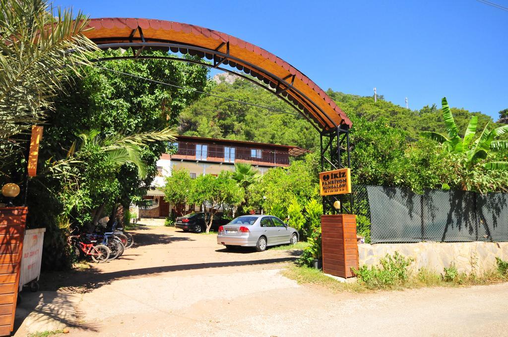 Ikiz Pension Bungalow Çıralı Bilik gambar